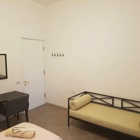 B&B Piazza Dante Nuoro-2